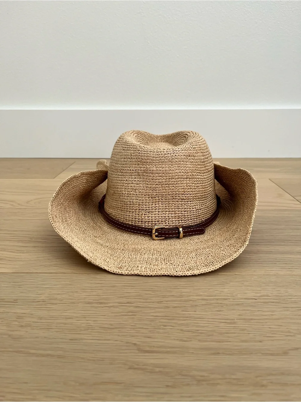 Miu Miu Straw Cowboy Hat With Red Rope Detail - Picture 3 of 7